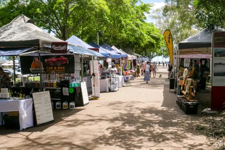 Urangan Pier Park Community Markets (Wednesday and Saturday)